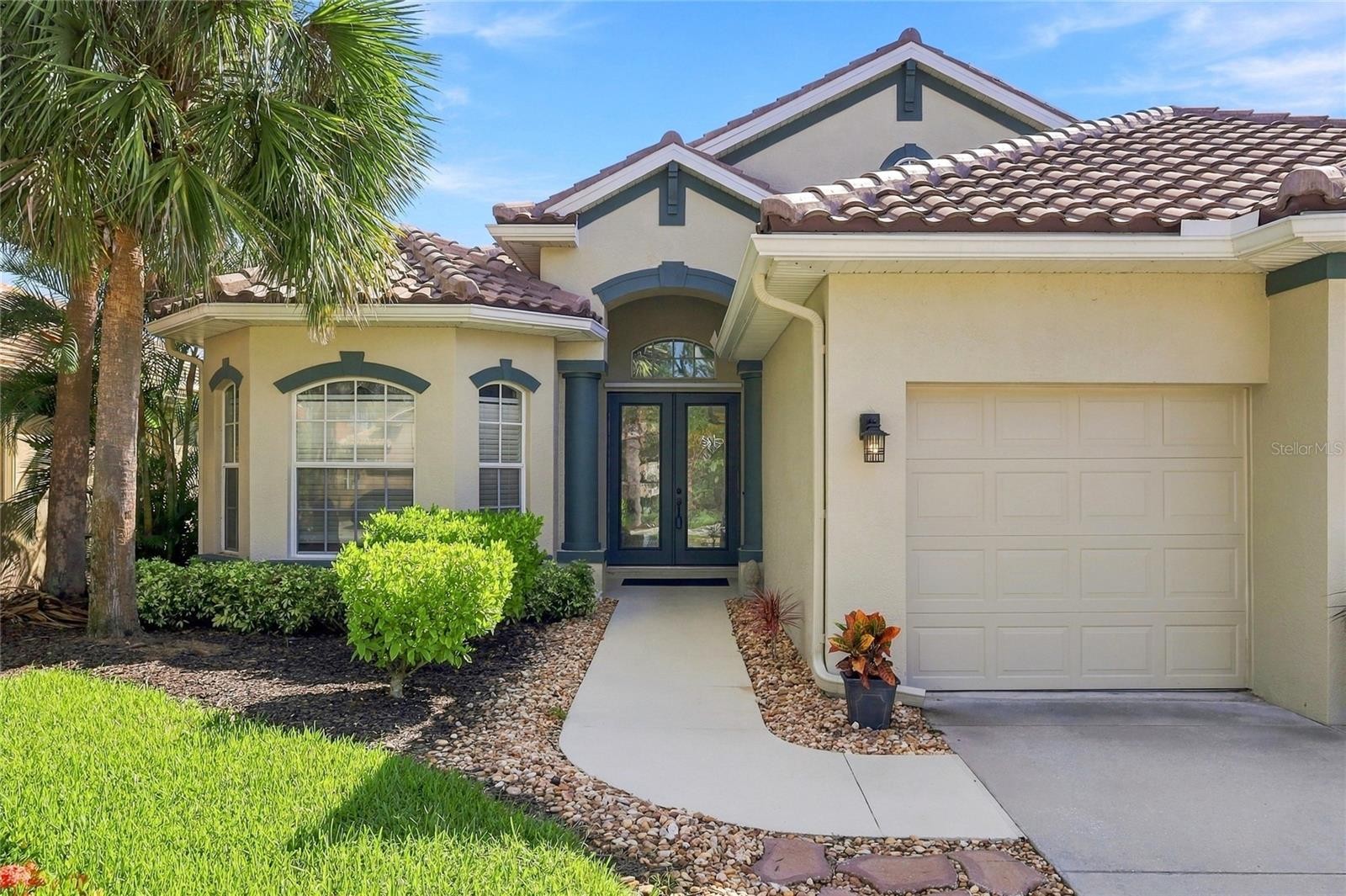 1336 CREEK NINE DR