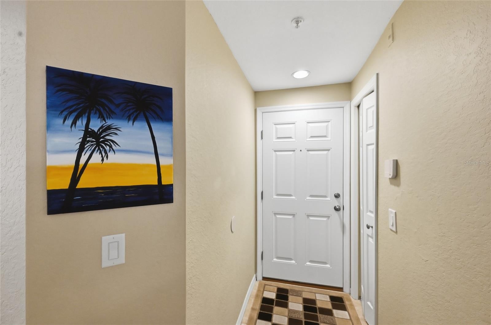 5122 NORTHRIDGE RD #210