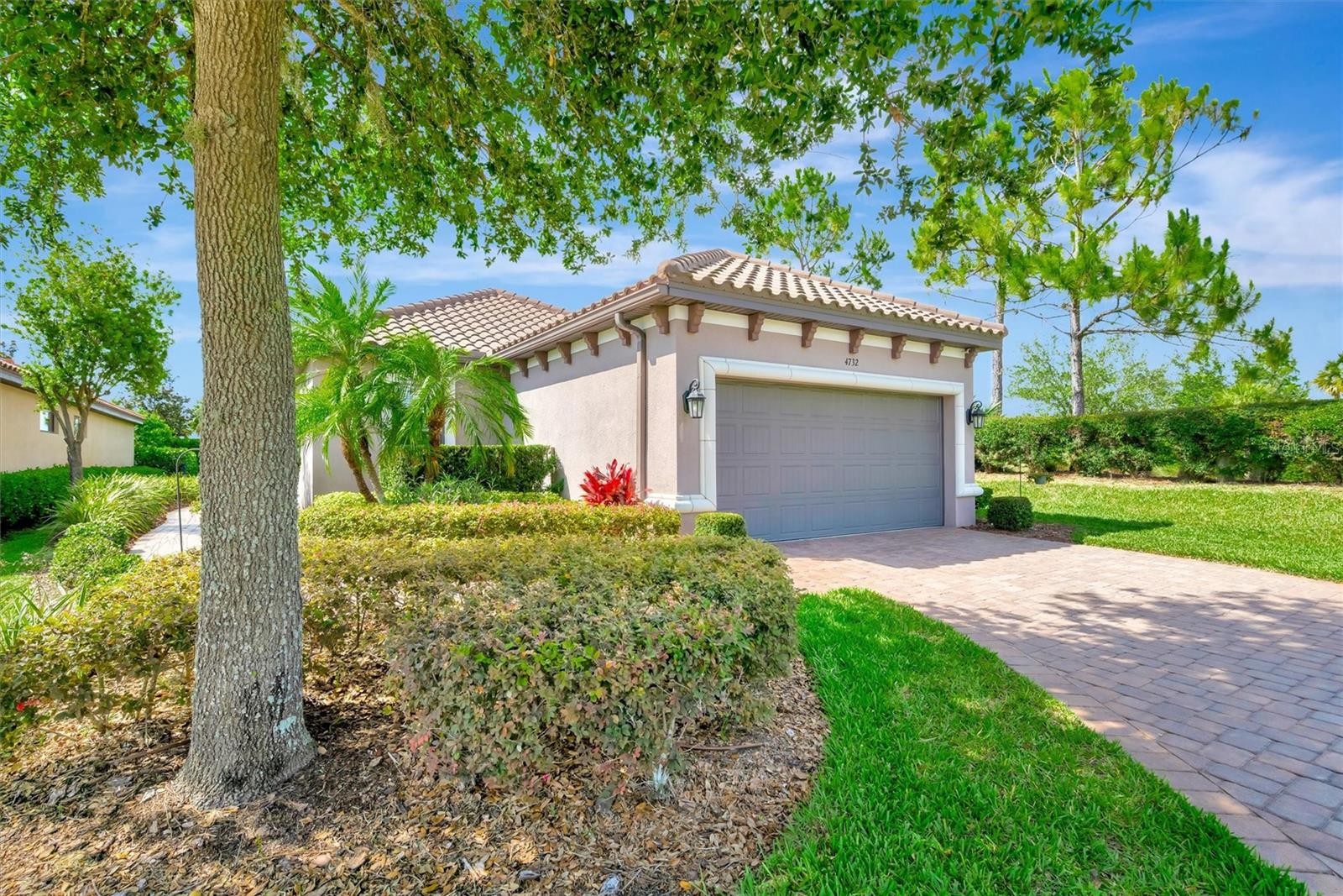 4732 ALEXANDRIA CT