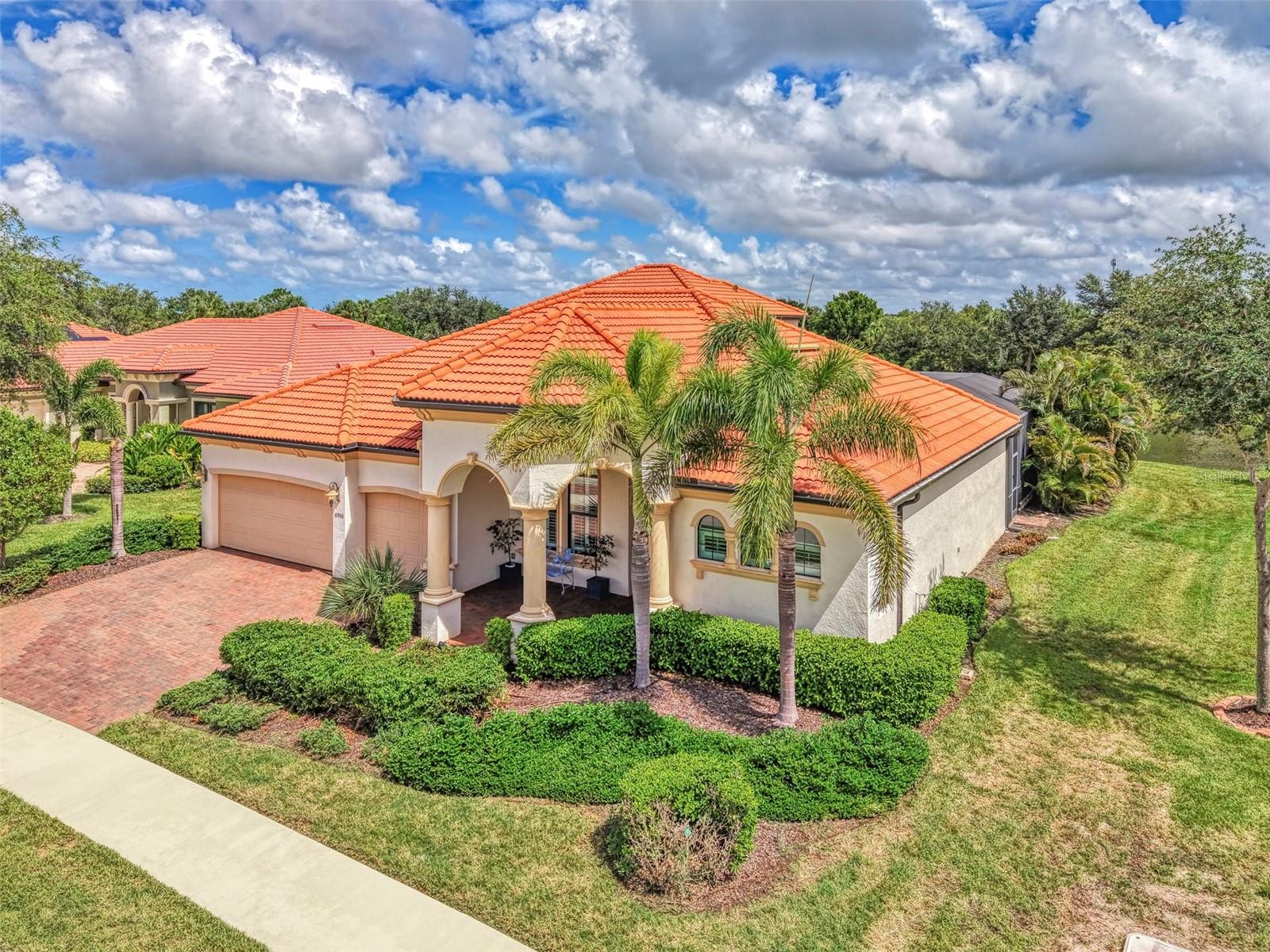 10908 BULLRUSH DR