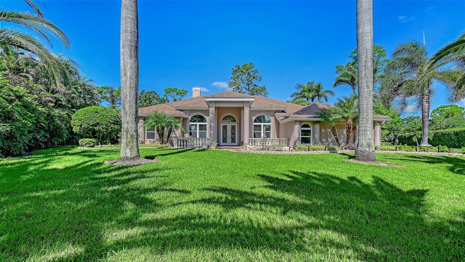 8866 BLOOMFIELD BLVD