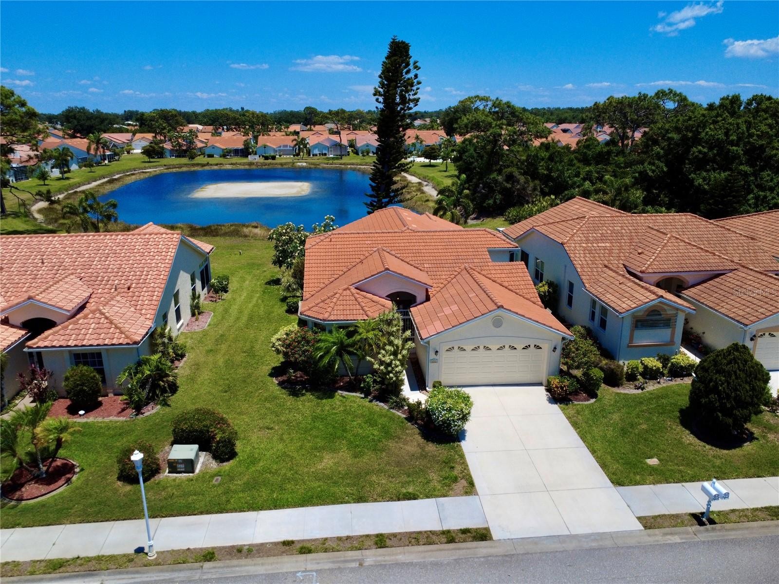 4266 SUMMERTREE RD