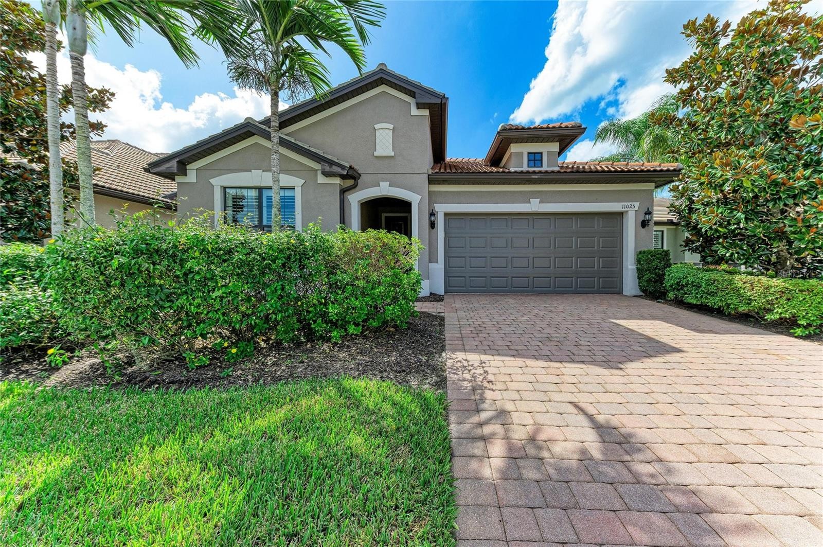 11025 SANDHILL PRESERVE DR