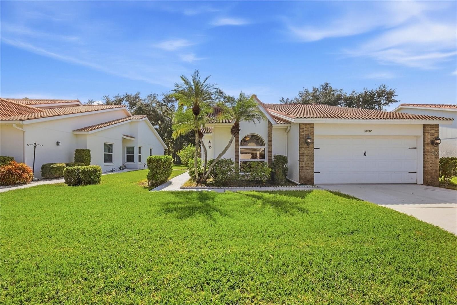 5837 GARDEN LAKES DR