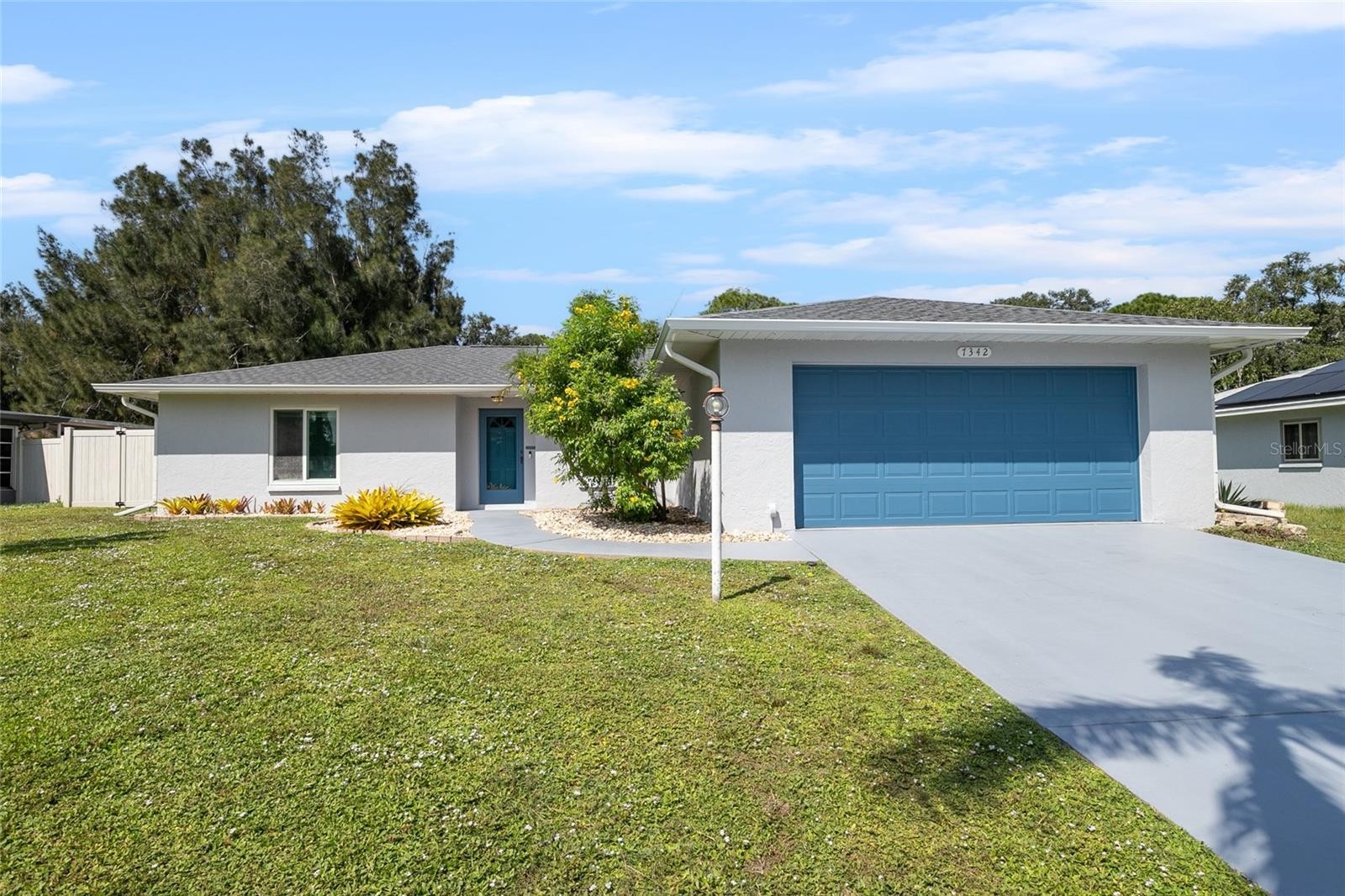 7342 Uranus Dr Sarasota Florida 34243