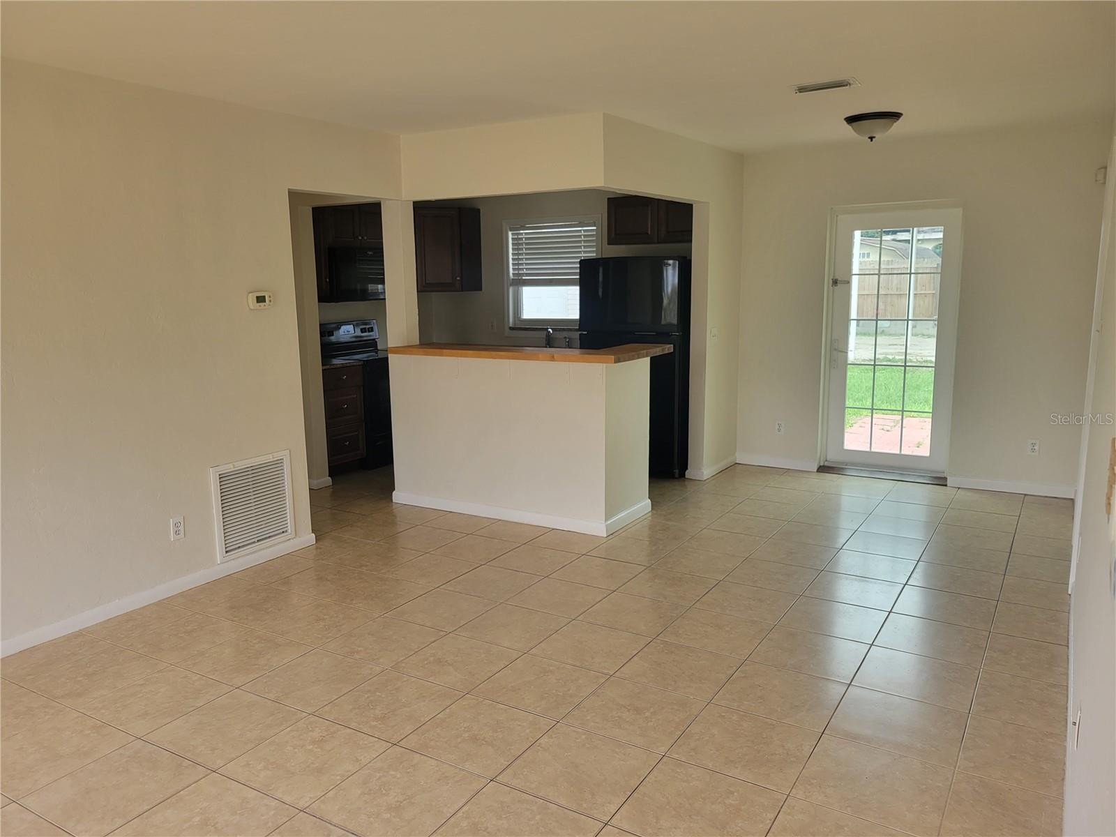 3404 MONICA PKWY