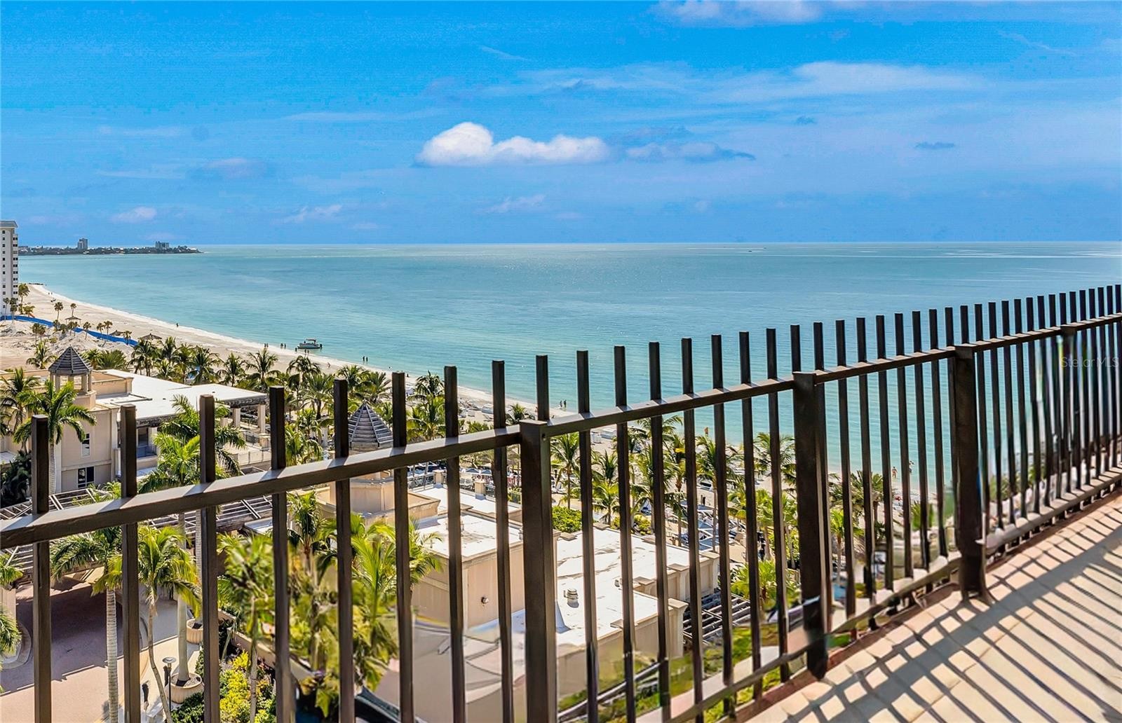 1212 BENJAMIN FRANKLIN DR #1105