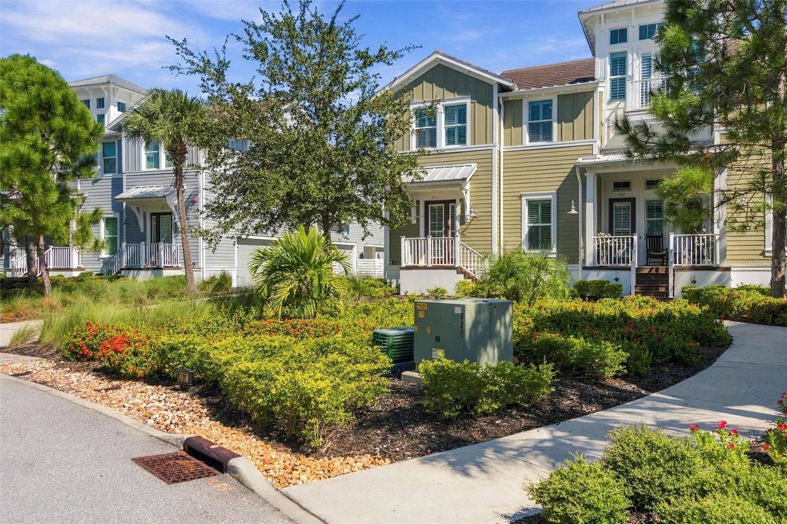 291 COMPASS POINT DR #201