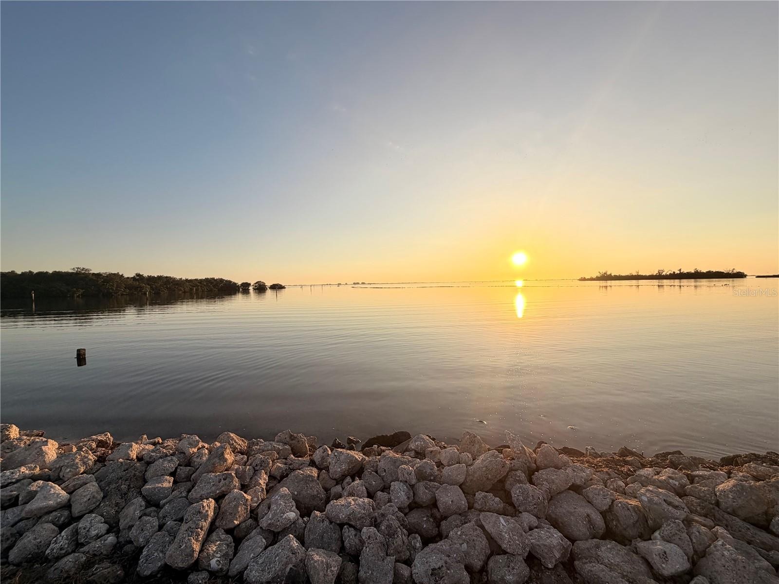 2208 PENNSYLVANIA AVE