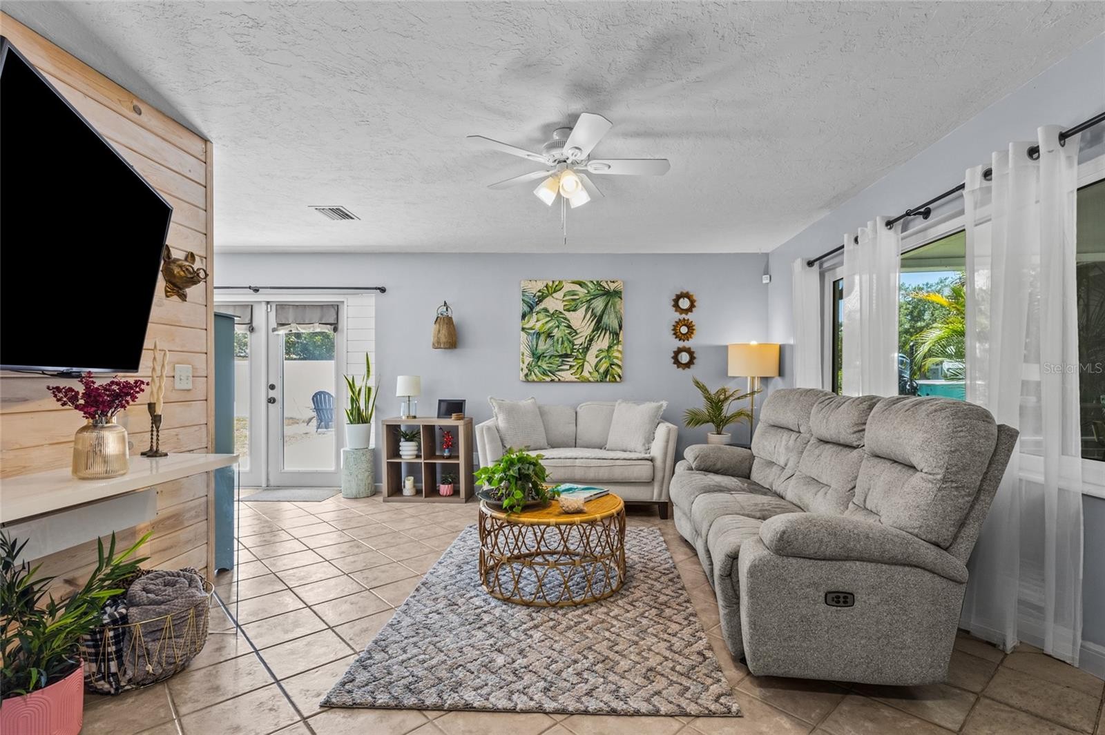 3943 ETON PL
