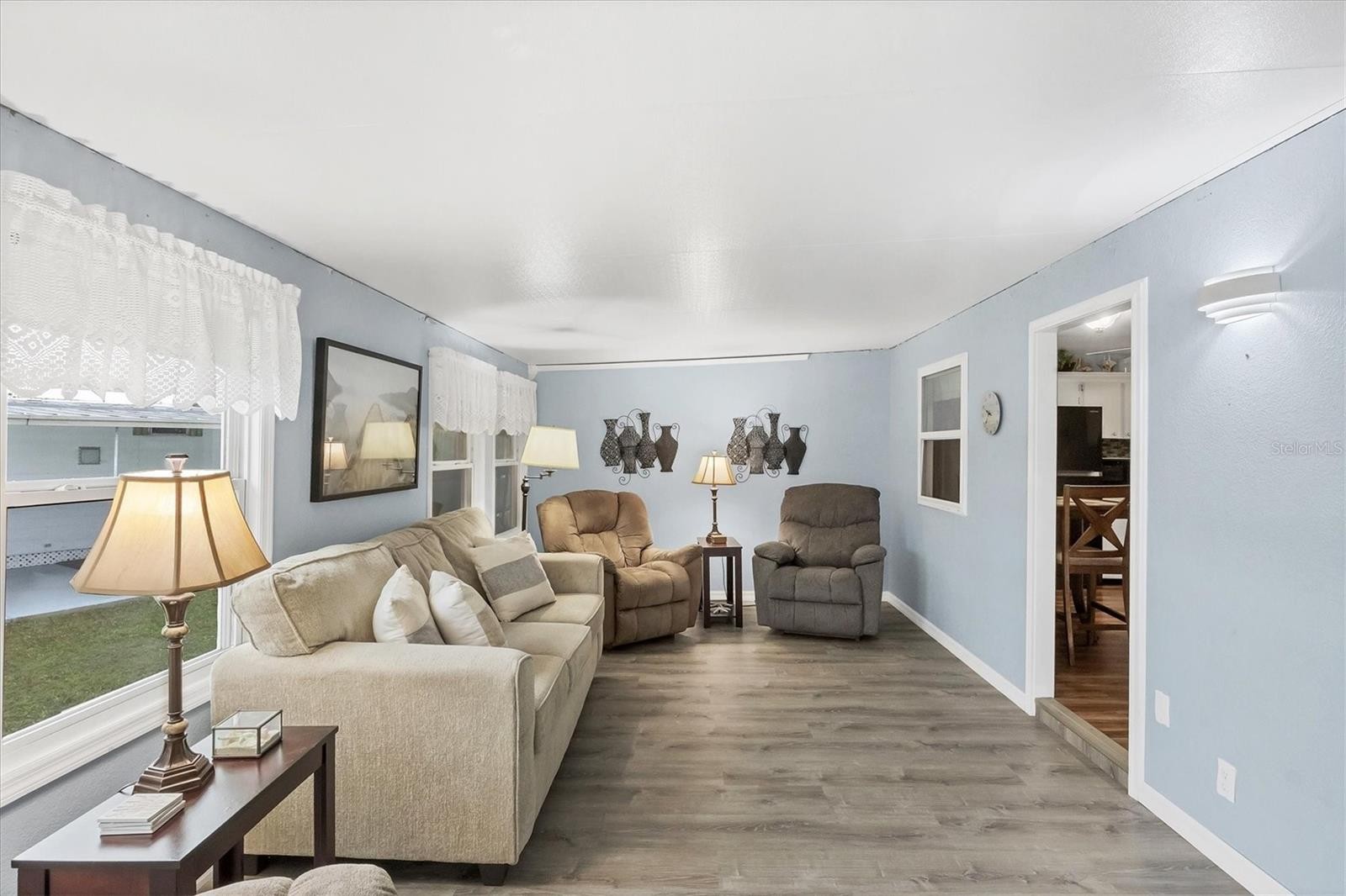 1210 41ST AVENUE DR E