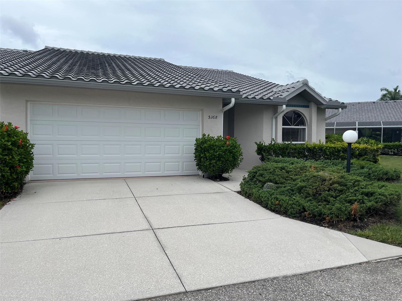 5368 KELLY DR #17