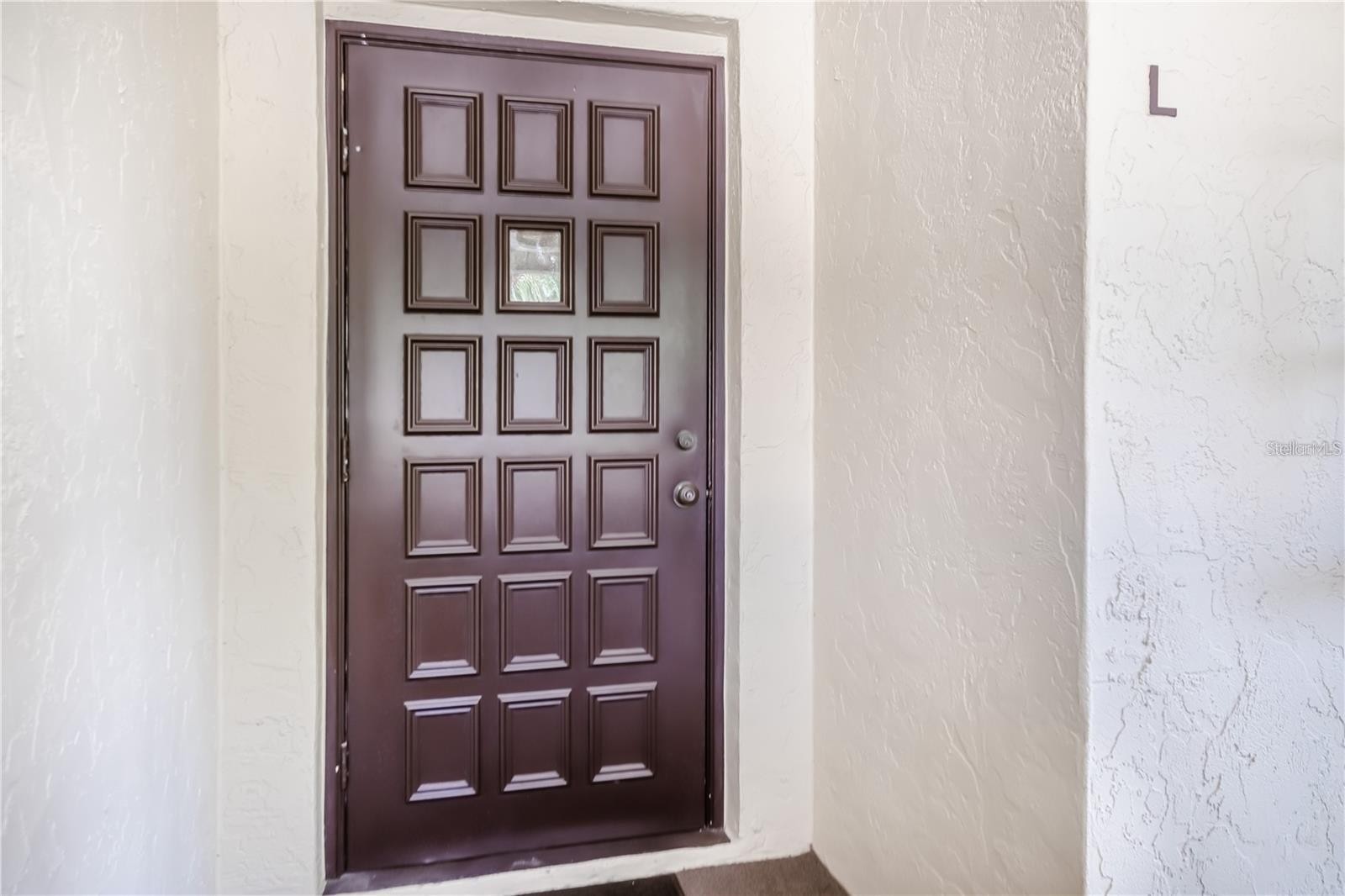 335 THREE LAKES LN #L