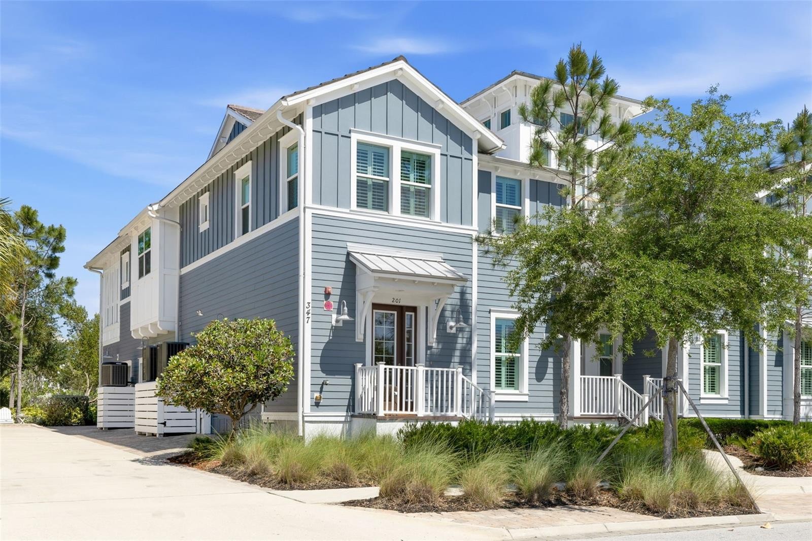 347 COMPASS POINT DR #201
