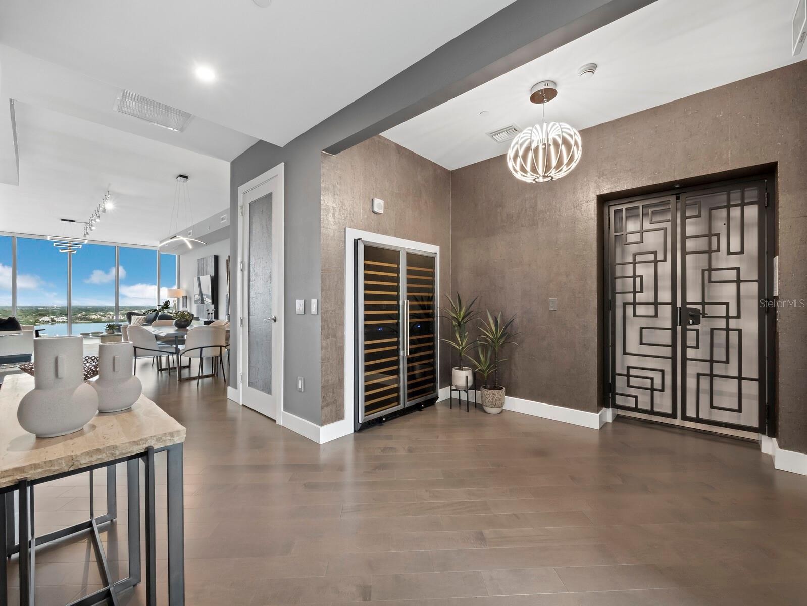 1155 N GULFSTREAM AVE #1709