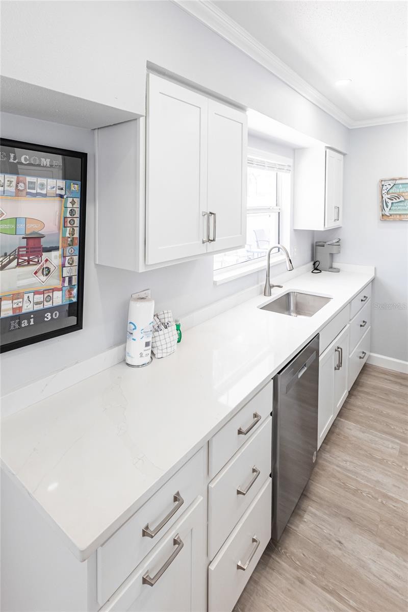 6020 MIDNIGHT PASS RD #30