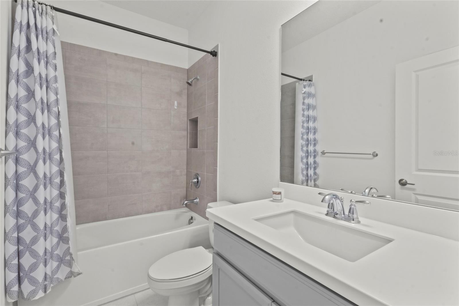 16426 PAYNES MILL DR