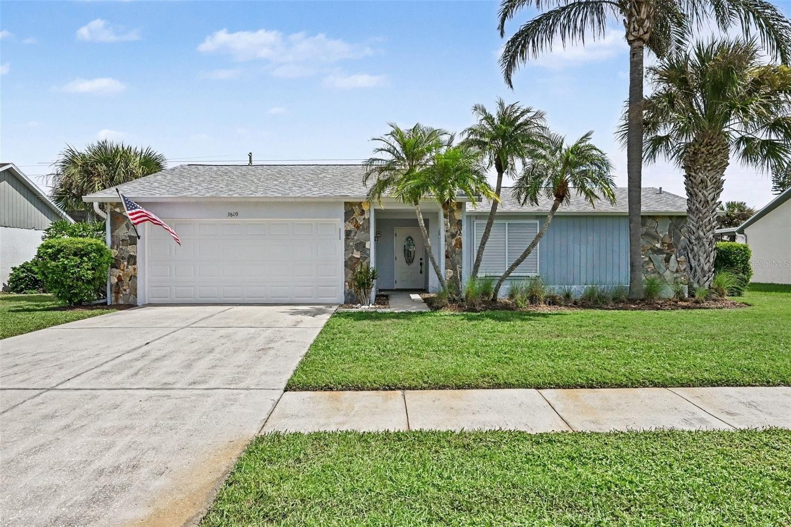3809 KINGSTON BLVD