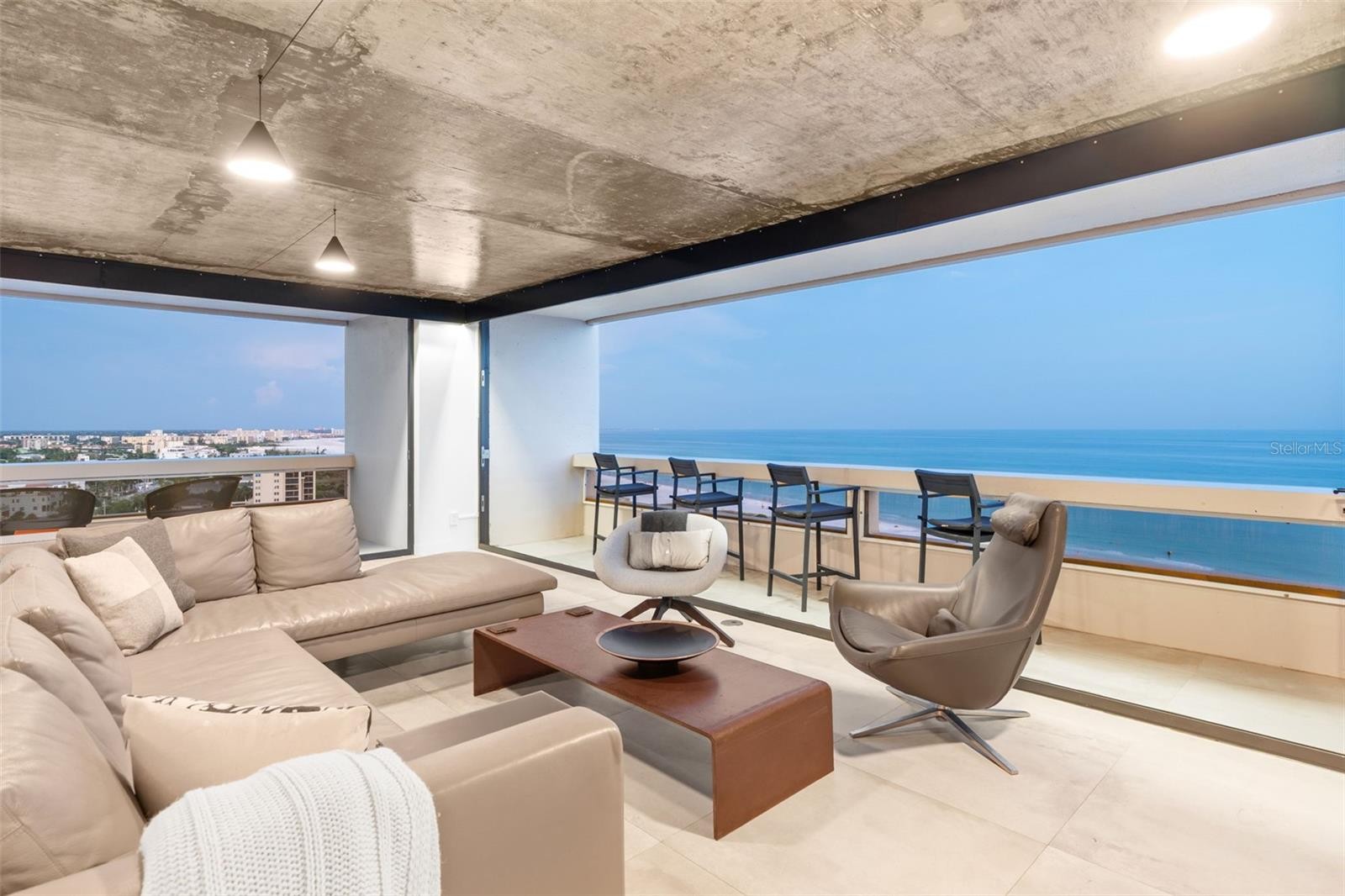 5400 OCEAN BLVD ##15 1-4