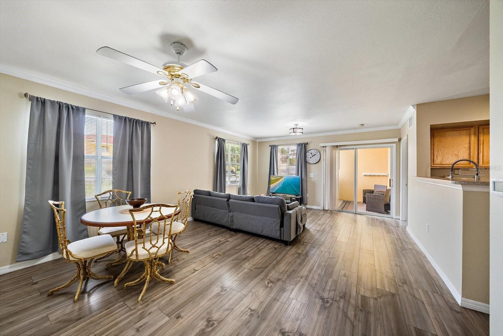 1010 VILLAGIO CIR #104