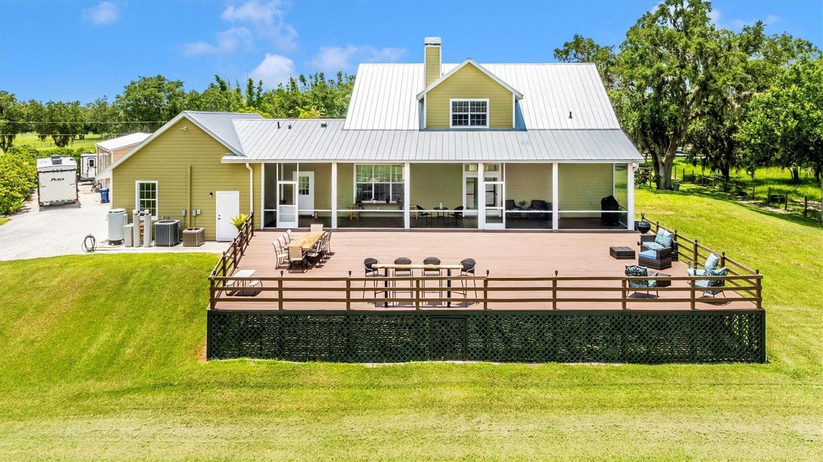 1901 JOSHUA DR