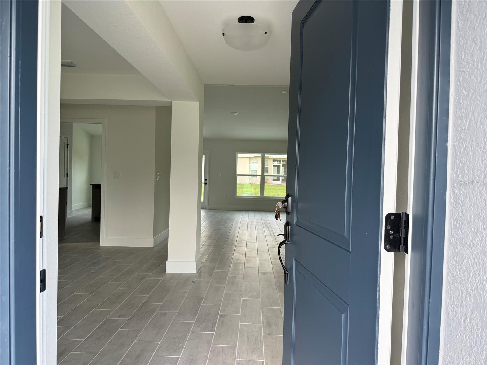 2724 NELLIE LN