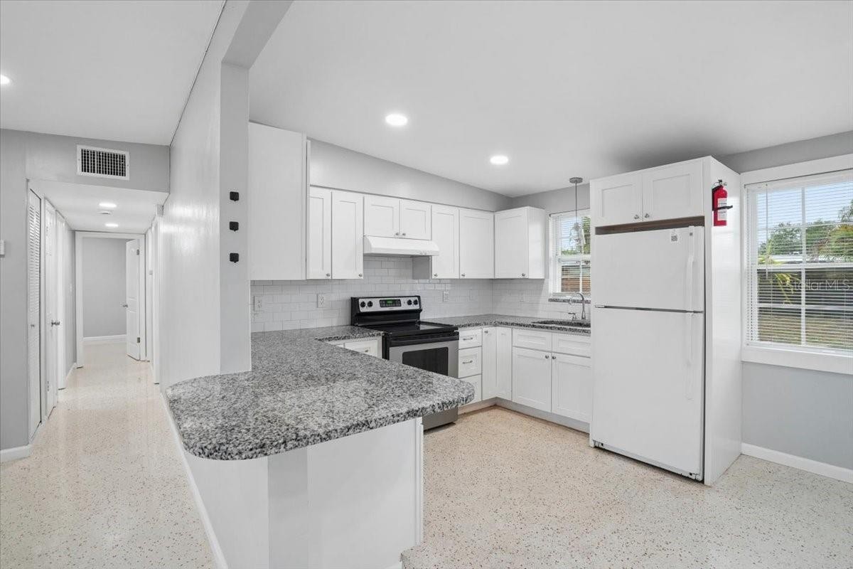 2019 24TH AVE W