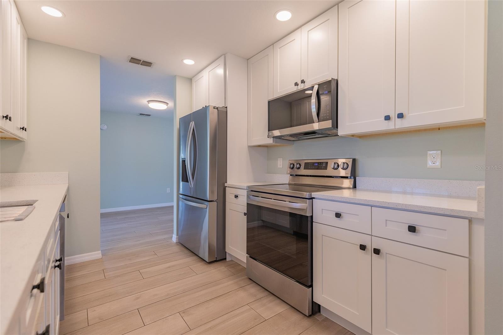 4005 17TH AVE W