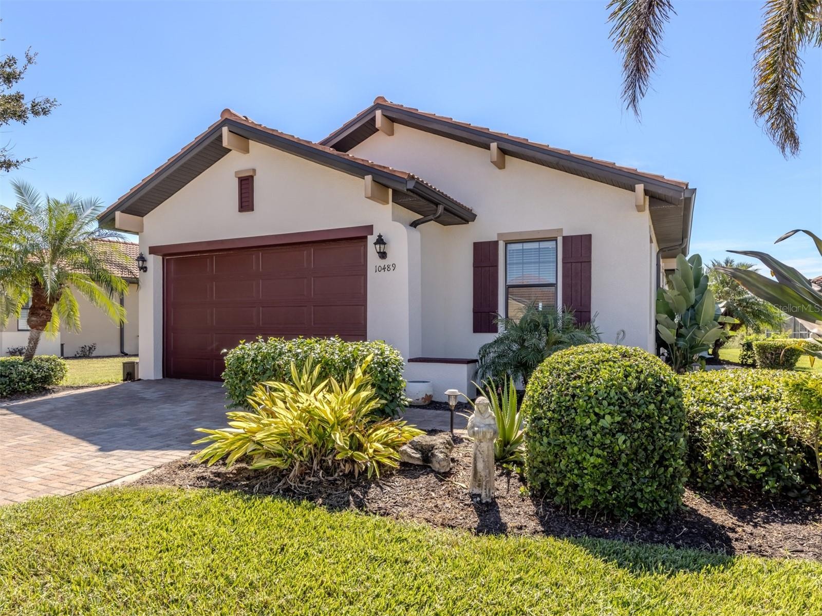 10489 CROOKED CREEK DR