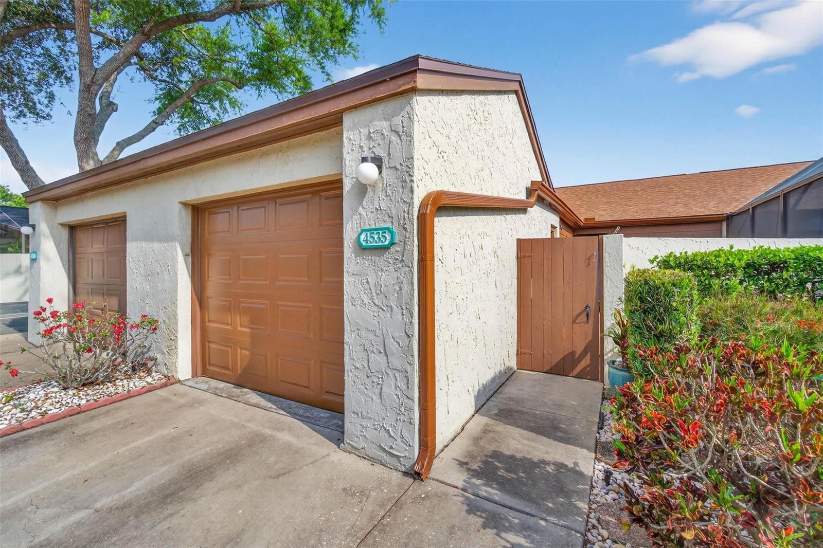 4535 PARK LAKE TER S