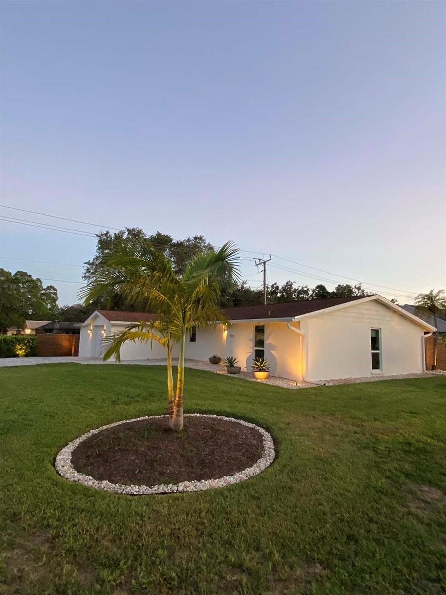 2920 GULF GATE DR