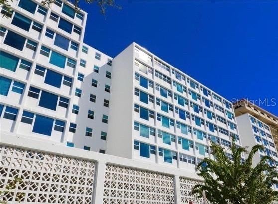 33 S GULFSTREAM AVE #704
