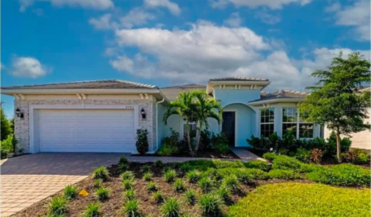 9781 ROYAL SHORES DR