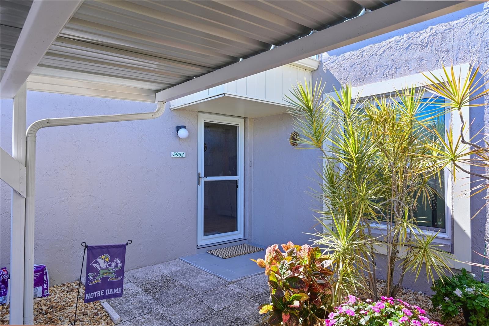 5952 7TH AVE W #5952