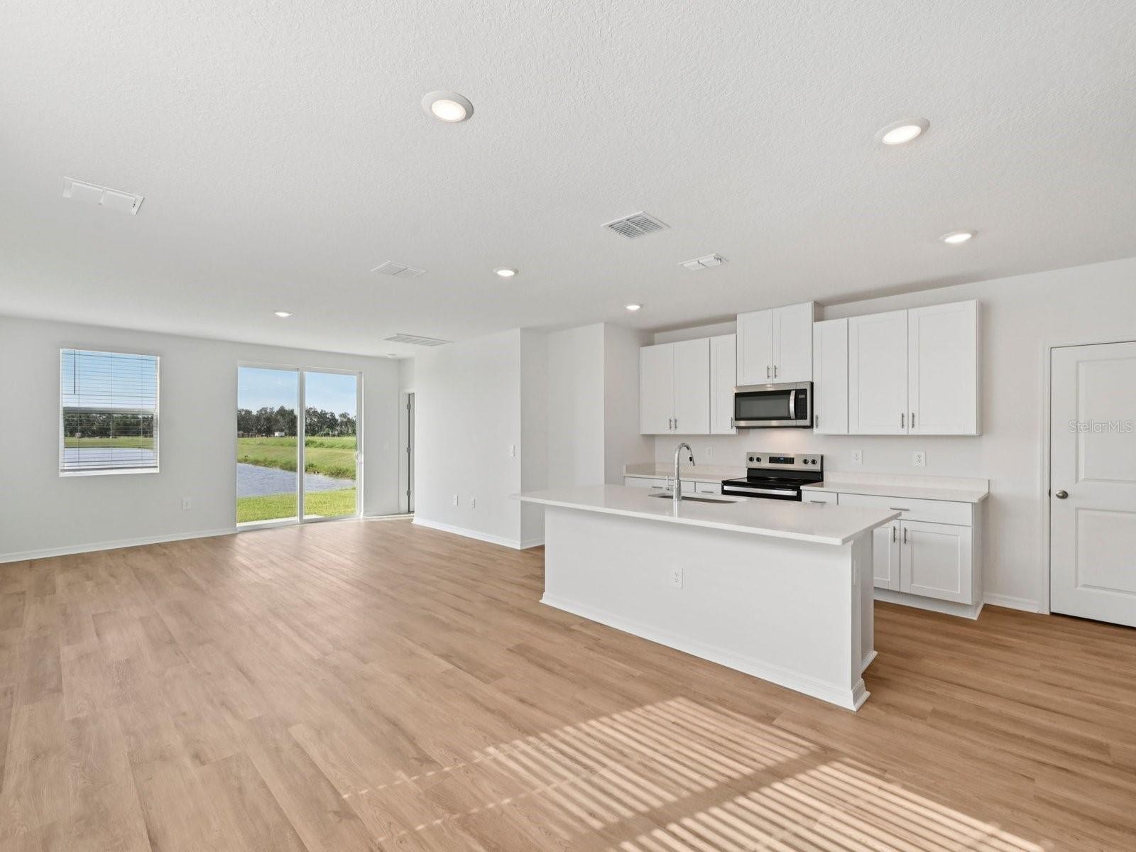 7821 GILCHRIST SPRINGS DR