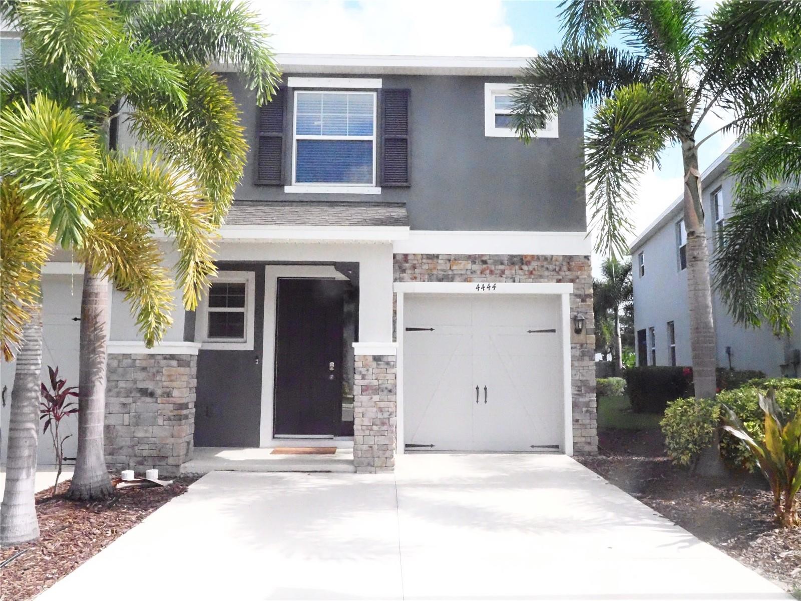 4444 AQUA MIRAGE ST