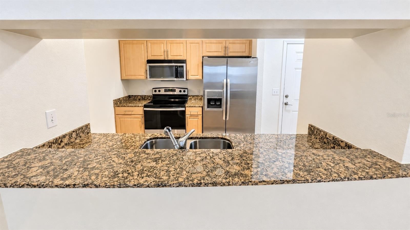 1064 N TAMIAMI TRL #1322