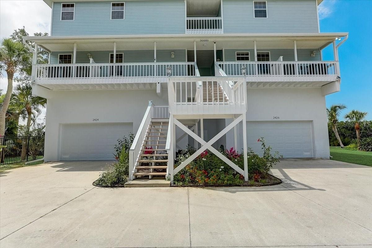 2424 BAY DR #2424/2426