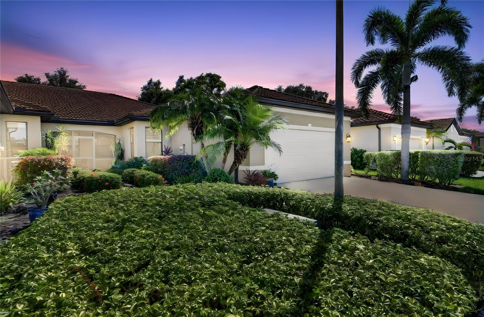 2534 OSWEGO DR