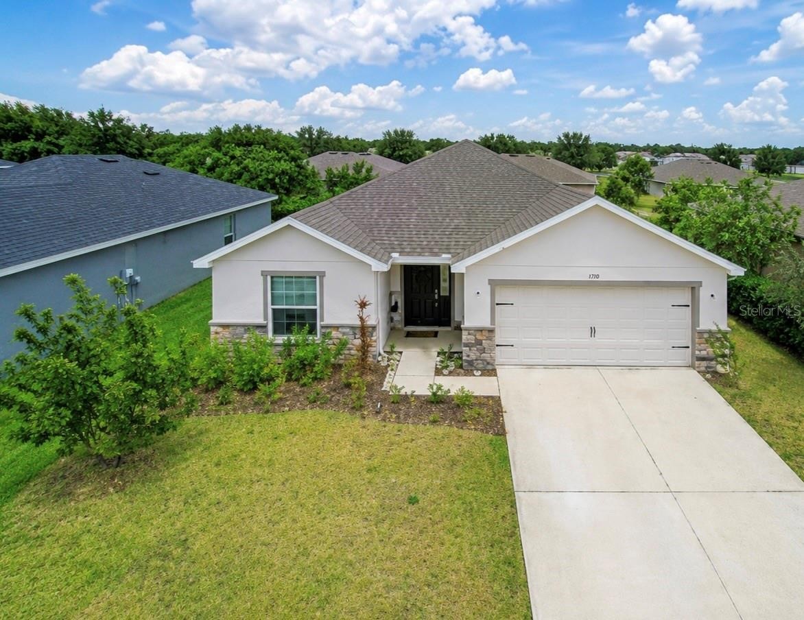 6704 162ND PL E
