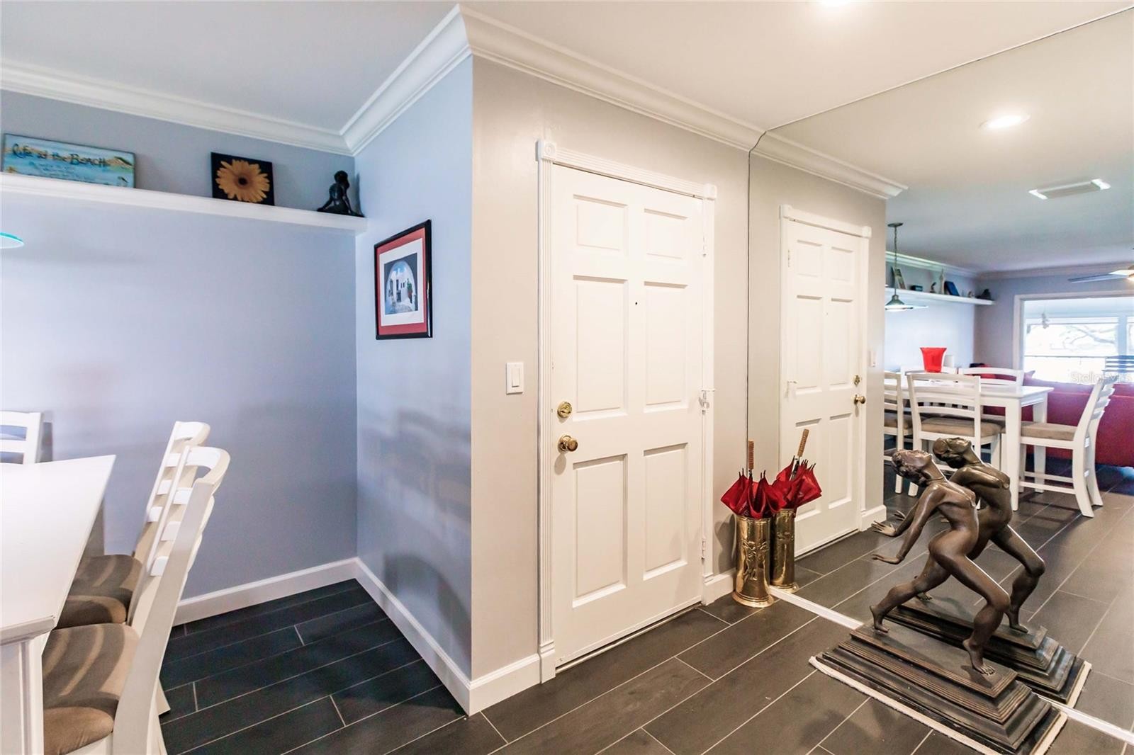 6053 E PEPPERTREE WAY #118