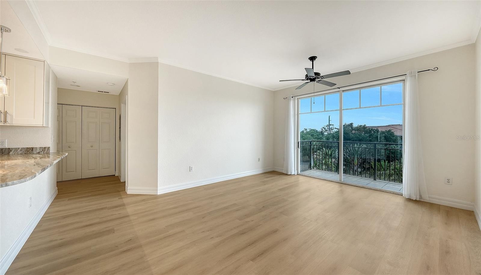 1064 N TAMIAMI TRL #1435