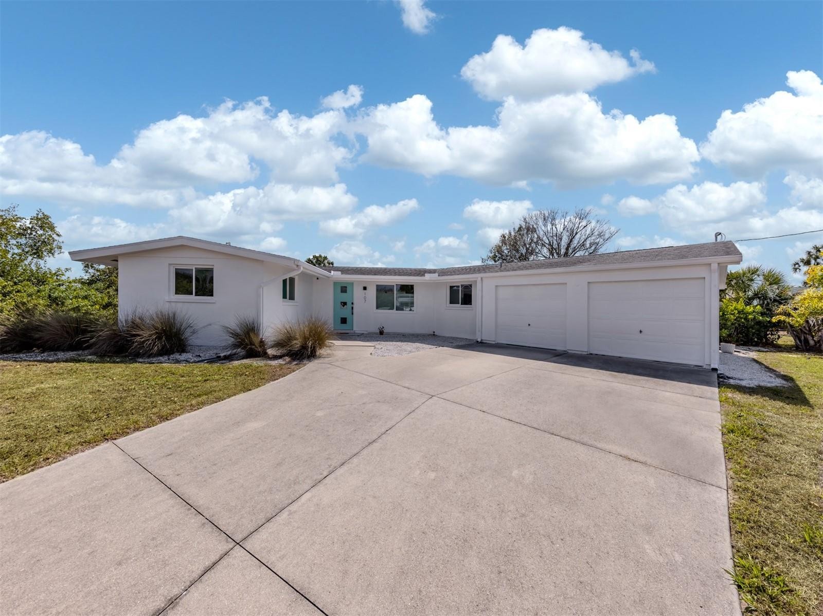 107 SORRENTO DR