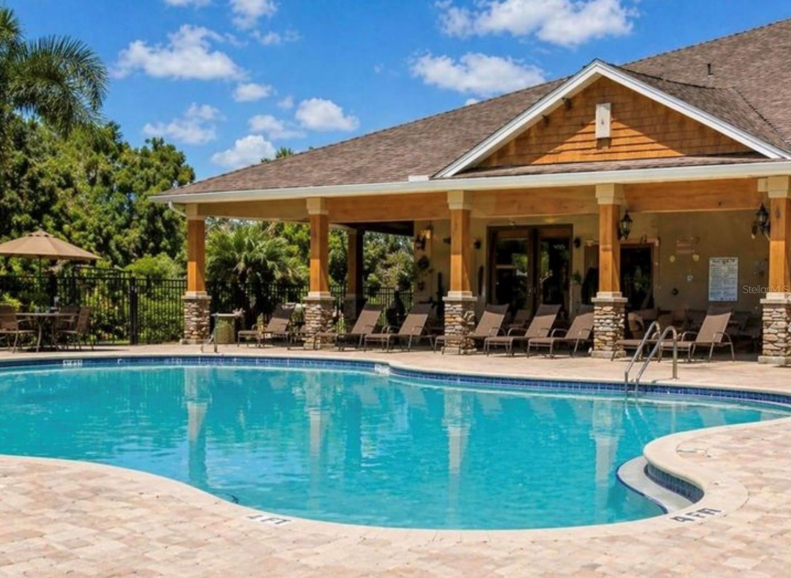 4220 OVERTURE CIR #4222