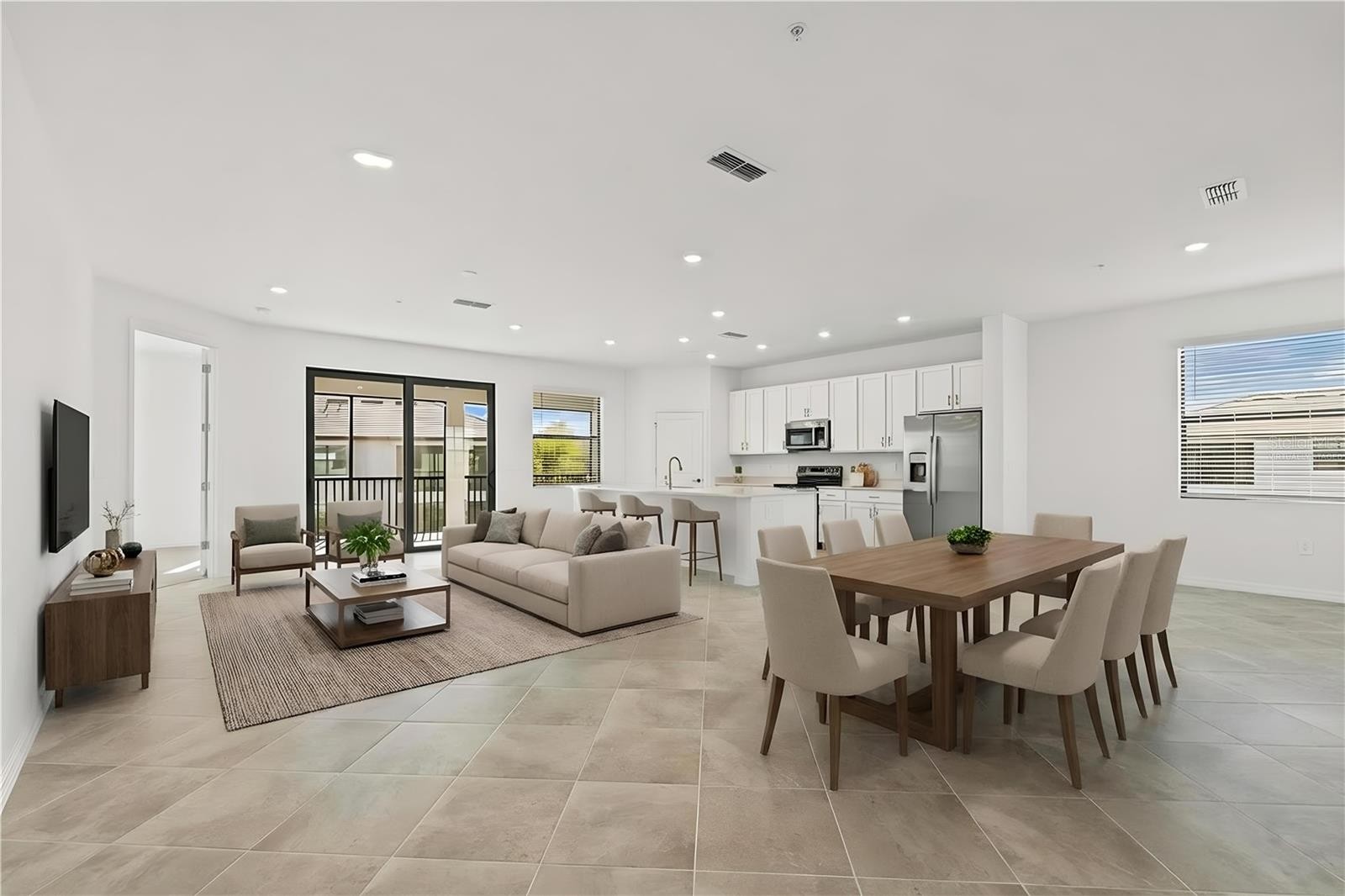 5608 SUMMIT POINTE CIR #103