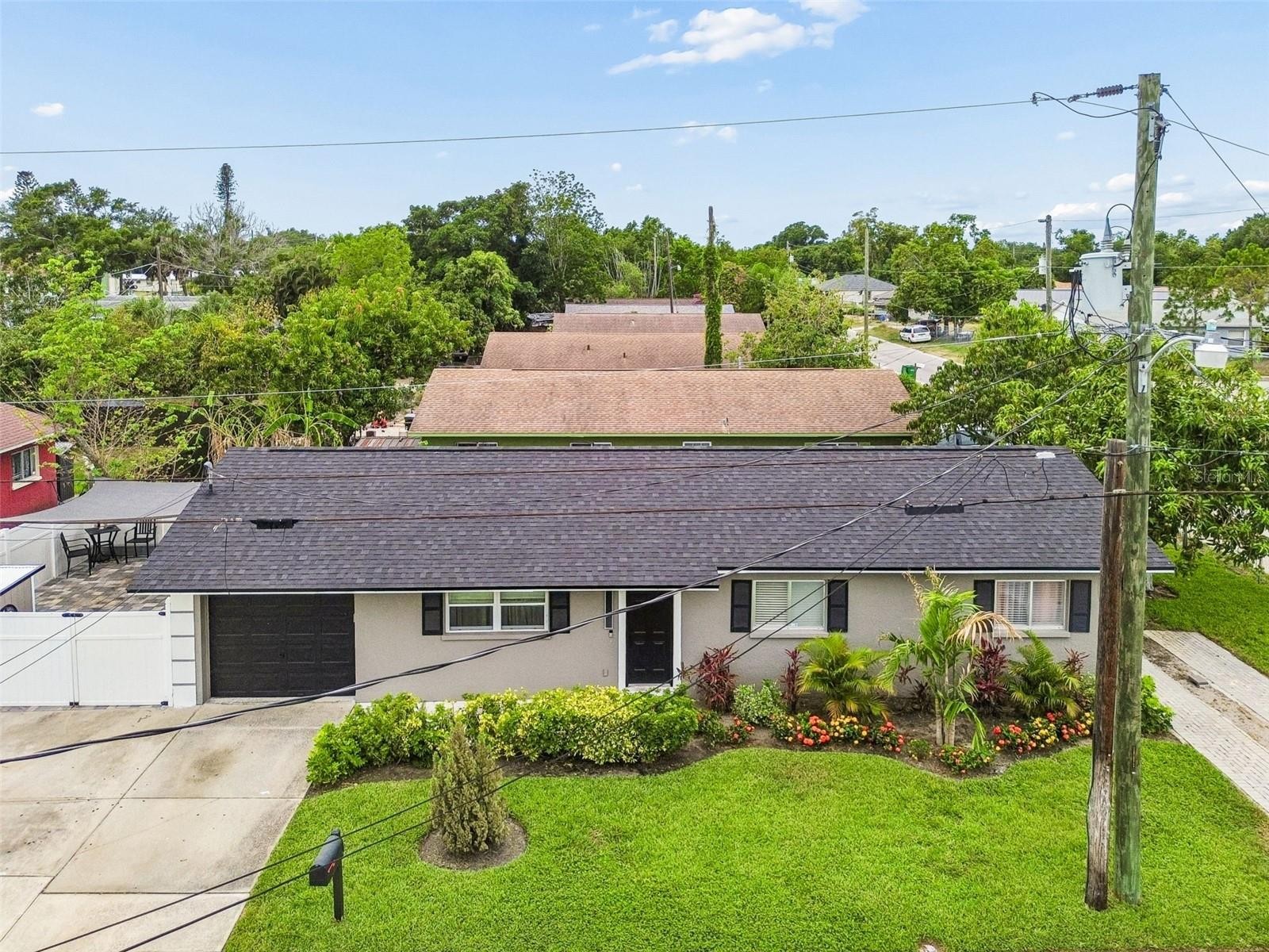 1129 4TH AVE W