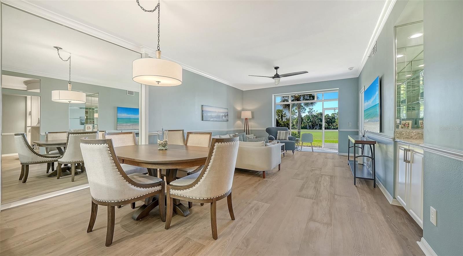 9641 CASTLE POINT DR #1214