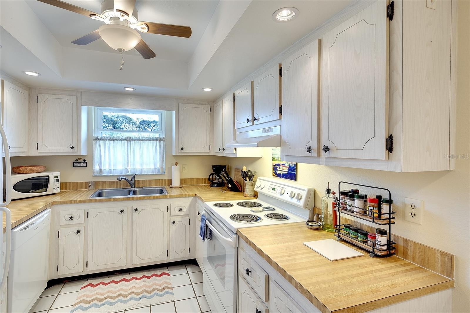 5602 12TH AVE W #5602