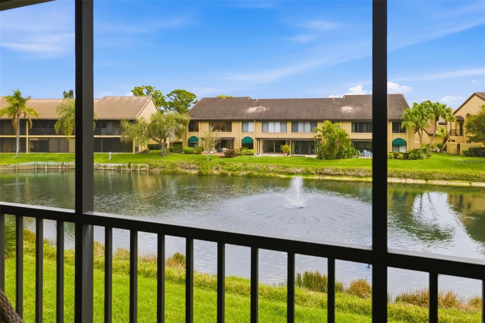 5543 ASHTON WAY #5543