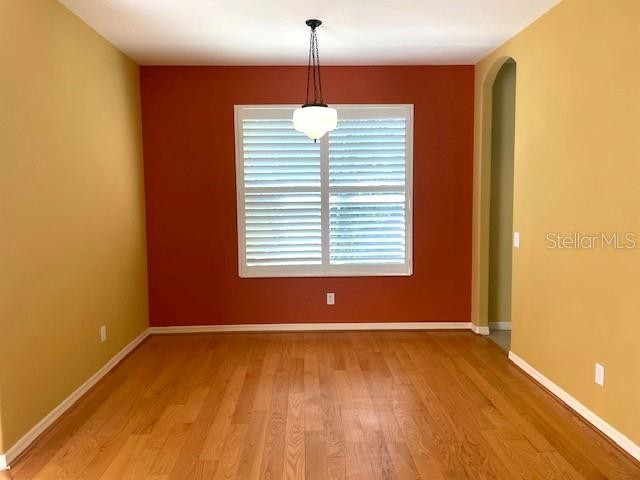 1692 OLD SUMMERWOOD BLVD